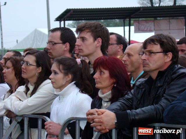 Zdjęcie w galerii na portalu naszraciborz.pl: Thomas Anders rozgrzał publiczność wiadomości z regionu