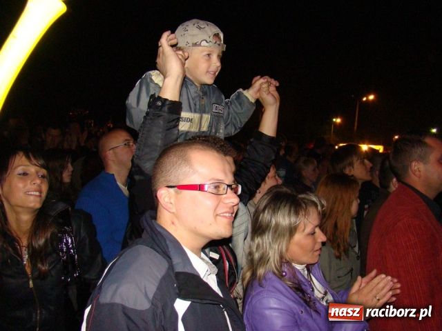 Zdjęcie w galerii na portalu naszraciborz.pl: Thomas Anders rozgrzał publiczność wiadomości z regionu