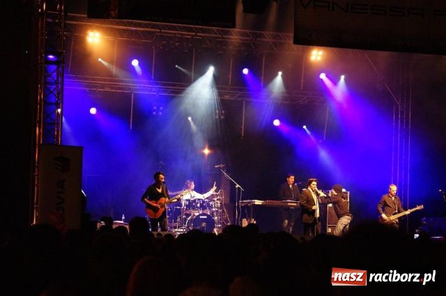 Zdjęcie w galerii na portalu naszraciborz.pl: Thomas Anders rozgrzał publiczność wiadomości z regionu