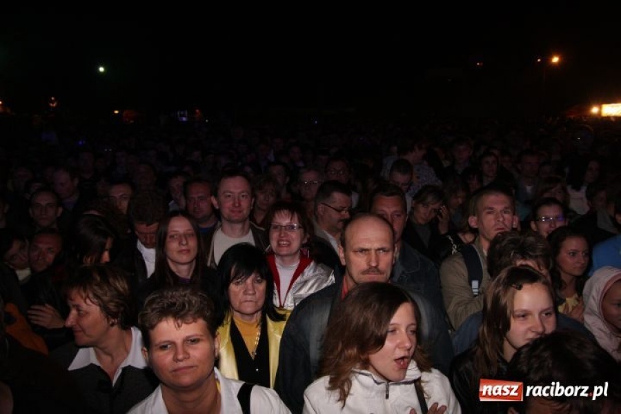 Zdjęcie w galerii na portalu naszraciborz.pl: Thomas Anders rozgrzał publiczność wiadomości z regionu