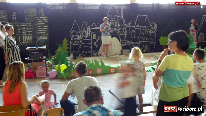 Zdjęcie w galerii na portalu naszraciborz.pl: Inauguracja Tygodnia Czytania Dzieciom w Markowicach wiadomości z regionu