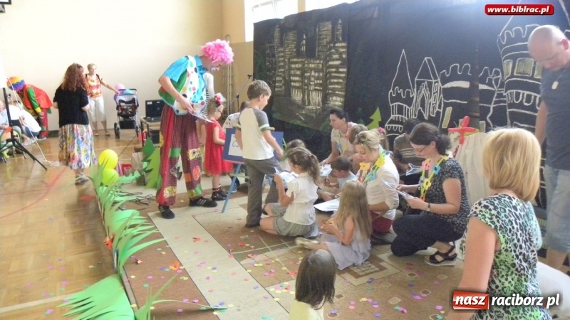 Zdjęcie w galerii na portalu naszraciborz.pl: Inauguracja Tygodnia Czytania Dzieciom w Markowicach wiadomości z regionu