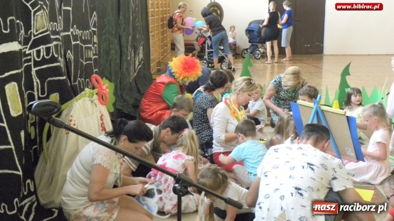 Zdjęcie w galerii na portalu naszraciborz.pl: Inauguracja Tygodnia Czytania Dzieciom w Markowicach wiadomości z regionu