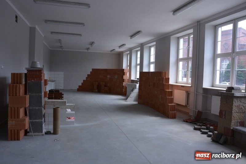 Zdjęcie w galerii na portalu naszraciborz.pl: Nowoczesne pracownie w CKZiU nr 1  wiadomości z regionu