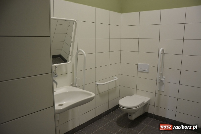 Zdjęcie w galerii na portalu naszraciborz.pl: Nowoczesne pracownie w CKZiU nr 1  wiadomości z regionu