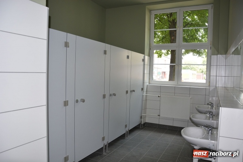 Zdjęcie w galerii na portalu naszraciborz.pl: Nowoczesne pracownie w CKZiU nr 1  wiadomości z regionu