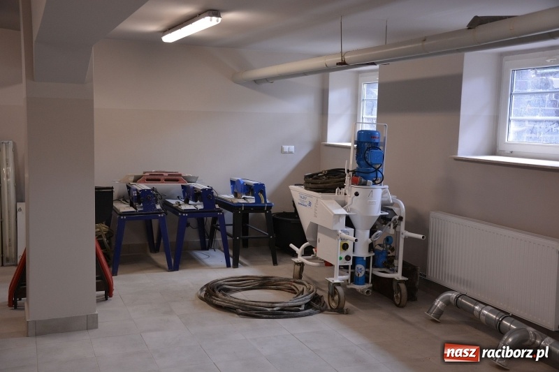 Zdjęcie w galerii na portalu naszraciborz.pl: Nowoczesne pracownie w CKZiU nr 1  wiadomości z regionu