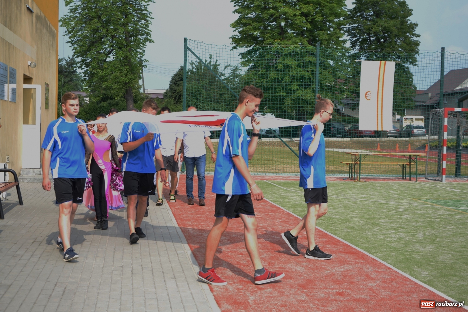 Zdjęcie w galerii na portalu naszraciborz.pl: Międzynarodowa Olimpiada Sportowa w Bieńkowicach wiadomości z regionu