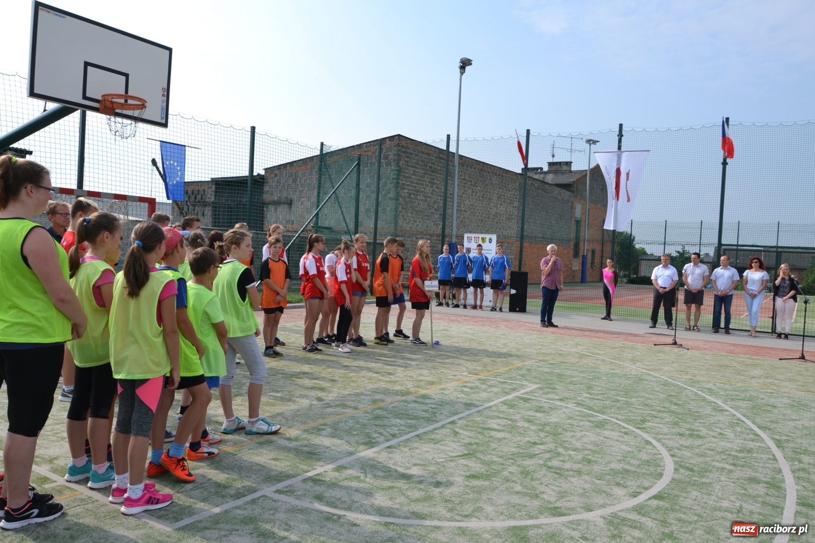 Zdjęcie w galerii na portalu naszraciborz.pl: Międzynarodowa Olimpiada Sportowa w Bieńkowicach wiadomości z regionu