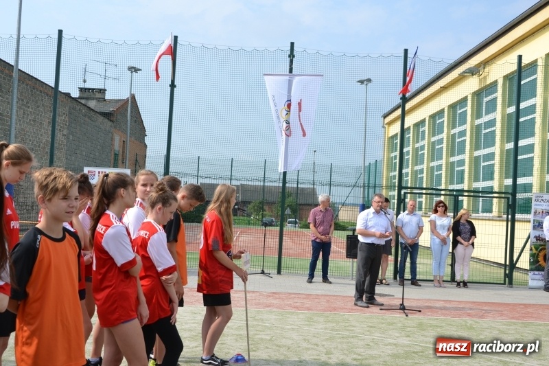 Zdjęcie w galerii na portalu naszraciborz.pl: Międzynarodowa Olimpiada Sportowa w Bieńkowicach wiadomości z regionu