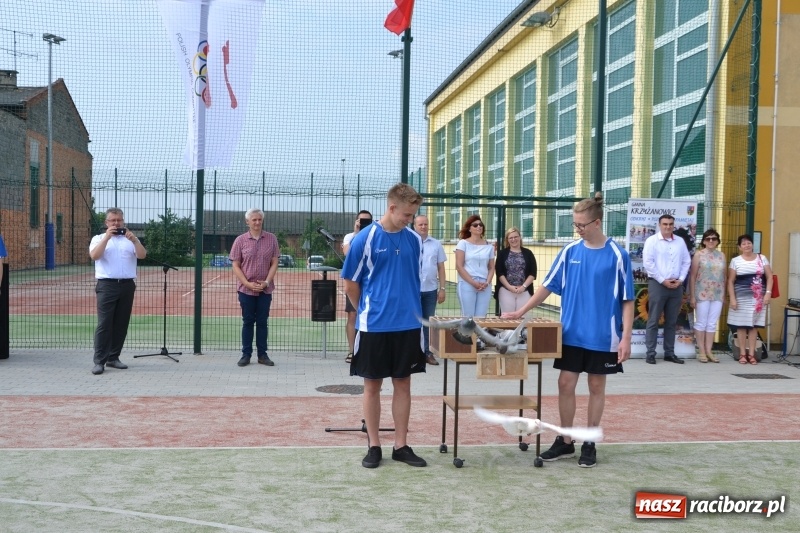 Zdjęcie w galerii na portalu naszraciborz.pl: Międzynarodowa Olimpiada Sportowa w Bieńkowicach wiadomości z regionu