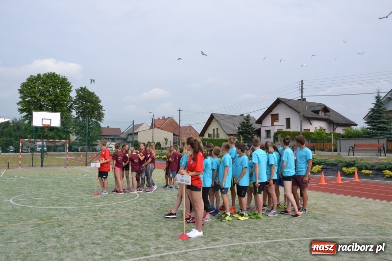 Zdjęcie w galerii na portalu naszraciborz.pl: Międzynarodowa Olimpiada Sportowa w Bieńkowicach wiadomości z regionu