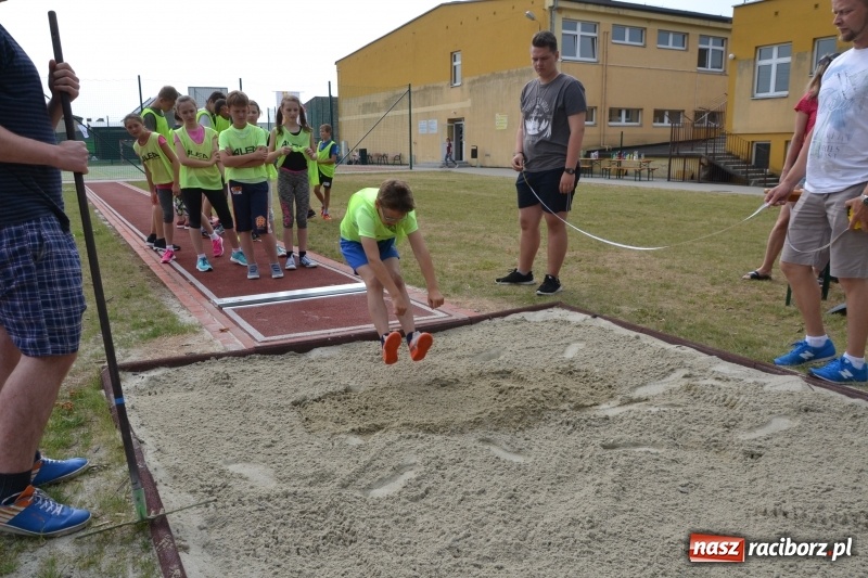 Zdjęcie w galerii na portalu naszraciborz.pl: Międzynarodowa Olimpiada Sportowa w Bieńkowicach wiadomości z regionu