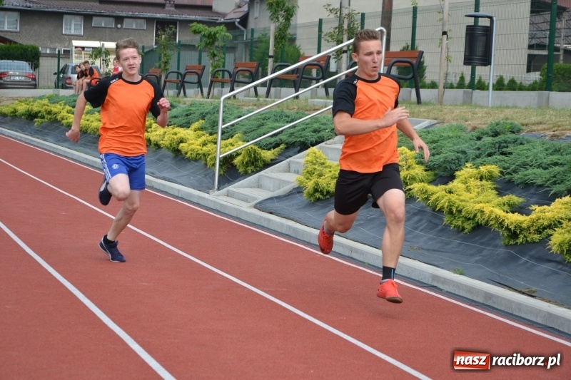 Zdjęcie w galerii na portalu naszraciborz.pl: Międzynarodowa Olimpiada Sportowa w Bieńkowicach wiadomości z regionu