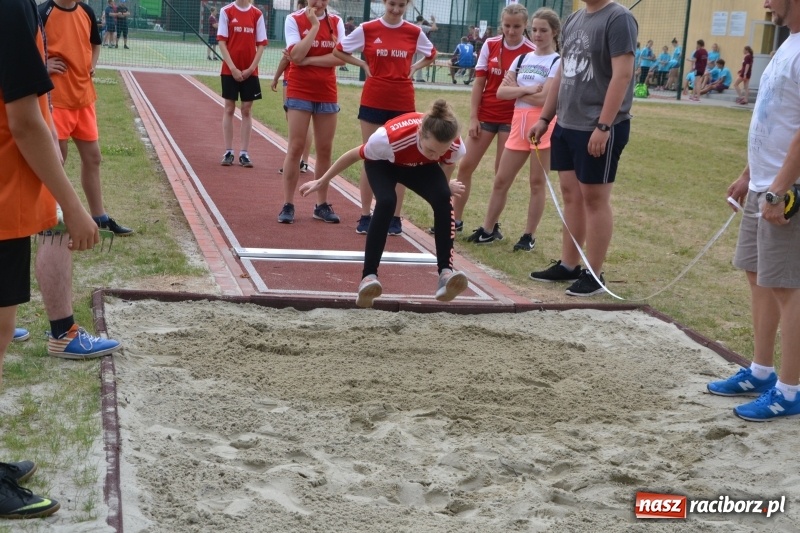 Zdjęcie w galerii na portalu naszraciborz.pl: Międzynarodowa Olimpiada Sportowa w Bieńkowicach wiadomości z regionu