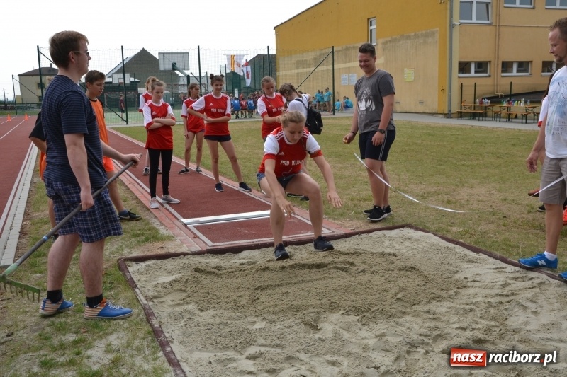 Zdjęcie w galerii na portalu naszraciborz.pl: Międzynarodowa Olimpiada Sportowa w Bieńkowicach wiadomości z regionu