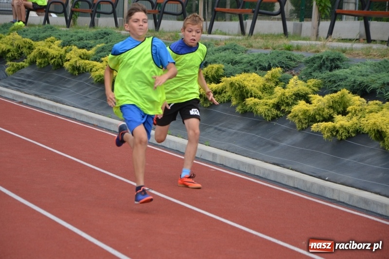 Zdjęcie w galerii na portalu naszraciborz.pl: Międzynarodowa Olimpiada Sportowa w Bieńkowicach wiadomości z regionu