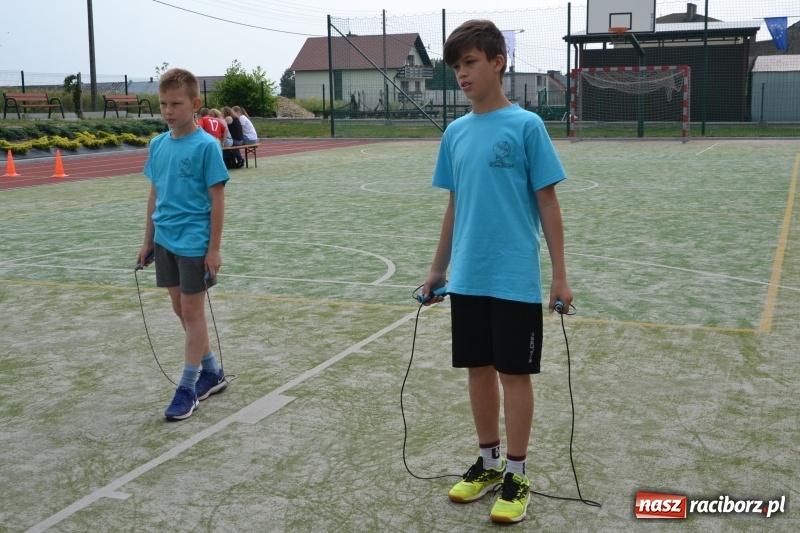 Zdjęcie w galerii na portalu naszraciborz.pl: Międzynarodowa Olimpiada Sportowa w Bieńkowicach wiadomości z regionu