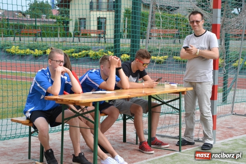 Zdjęcie w galerii na portalu naszraciborz.pl: Międzynarodowa Olimpiada Sportowa w Bieńkowicach wiadomości z regionu