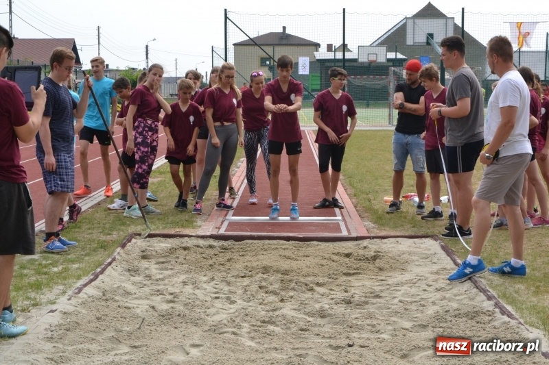 Zdjęcie w galerii na portalu naszraciborz.pl: Międzynarodowa Olimpiada Sportowa w Bieńkowicach wiadomości z regionu