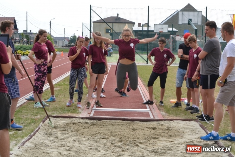 Zdjęcie w galerii na portalu naszraciborz.pl: Międzynarodowa Olimpiada Sportowa w Bieńkowicach wiadomości z regionu