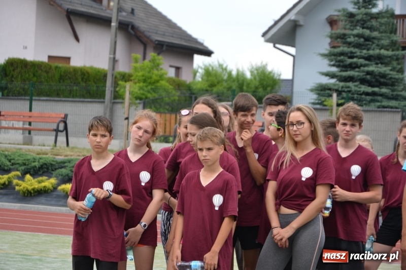 Zdjęcie w galerii na portalu naszraciborz.pl: Międzynarodowa Olimpiada Sportowa w Bieńkowicach wiadomości z regionu