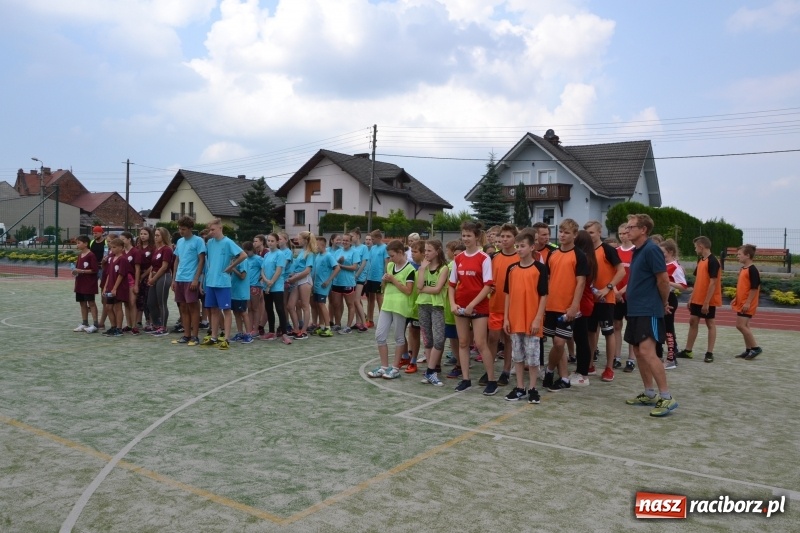 Zdjęcie w galerii na portalu naszraciborz.pl: Międzynarodowa Olimpiada Sportowa w Bieńkowicach wiadomości z regionu