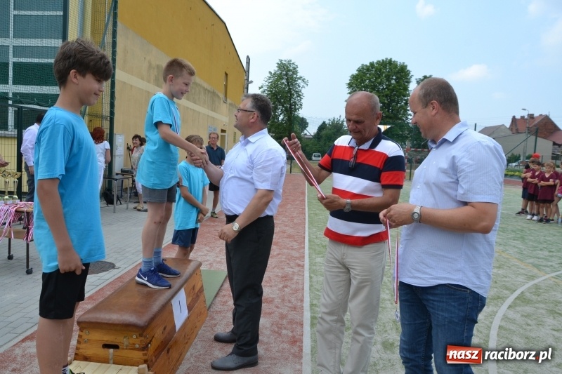Zdjęcie w galerii na portalu naszraciborz.pl: Międzynarodowa Olimpiada Sportowa w Bieńkowicach wiadomości z regionu