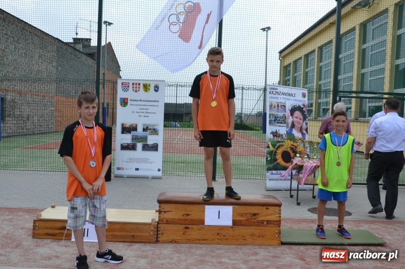 Zdjęcie w galerii na portalu naszraciborz.pl: Międzynarodowa Olimpiada Sportowa w Bieńkowicach wiadomości z regionu