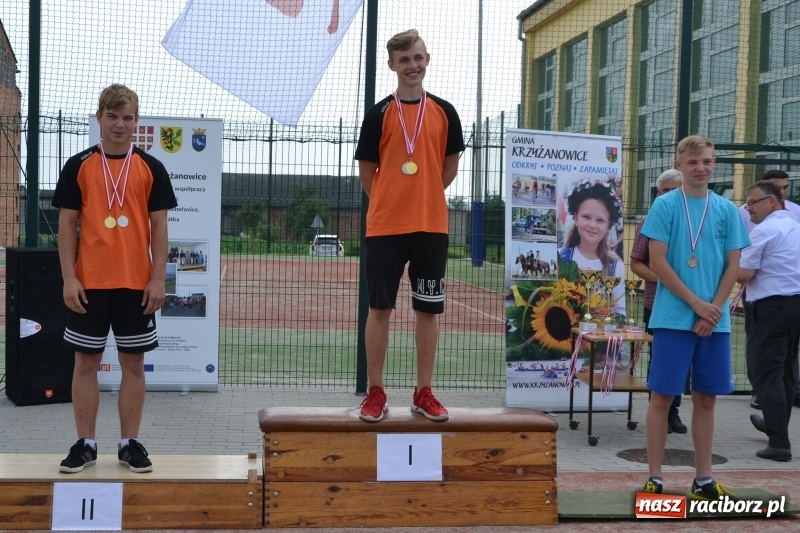 Zdjęcie w galerii na portalu naszraciborz.pl: Międzynarodowa Olimpiada Sportowa w Bieńkowicach wiadomości z regionu