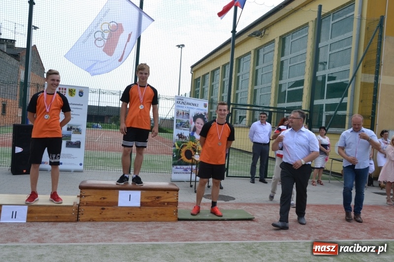 Zdjęcie w galerii na portalu naszraciborz.pl: Międzynarodowa Olimpiada Sportowa w Bieńkowicach wiadomości z regionu