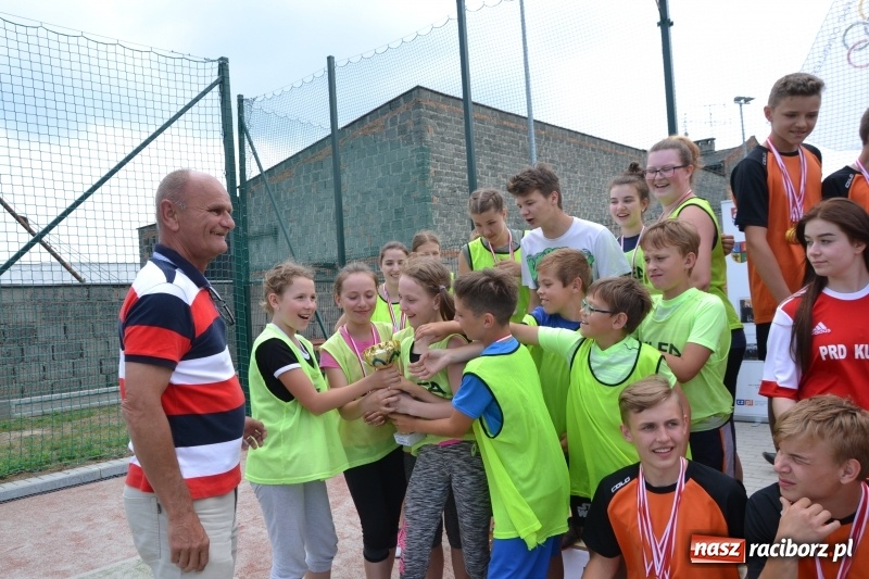 Zdjęcie w galerii na portalu naszraciborz.pl: Międzynarodowa Olimpiada Sportowa w Bieńkowicach wiadomości z regionu