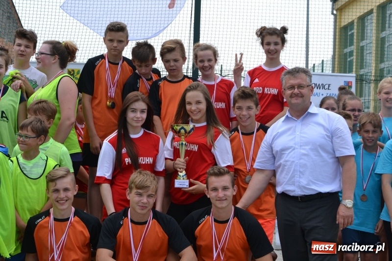 Zdjęcie w galerii na portalu naszraciborz.pl: Międzynarodowa Olimpiada Sportowa w Bieńkowicach wiadomości z regionu