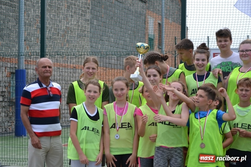 Zdjęcie w galerii na portalu naszraciborz.pl: Międzynarodowa Olimpiada Sportowa w Bieńkowicach wiadomości z regionu