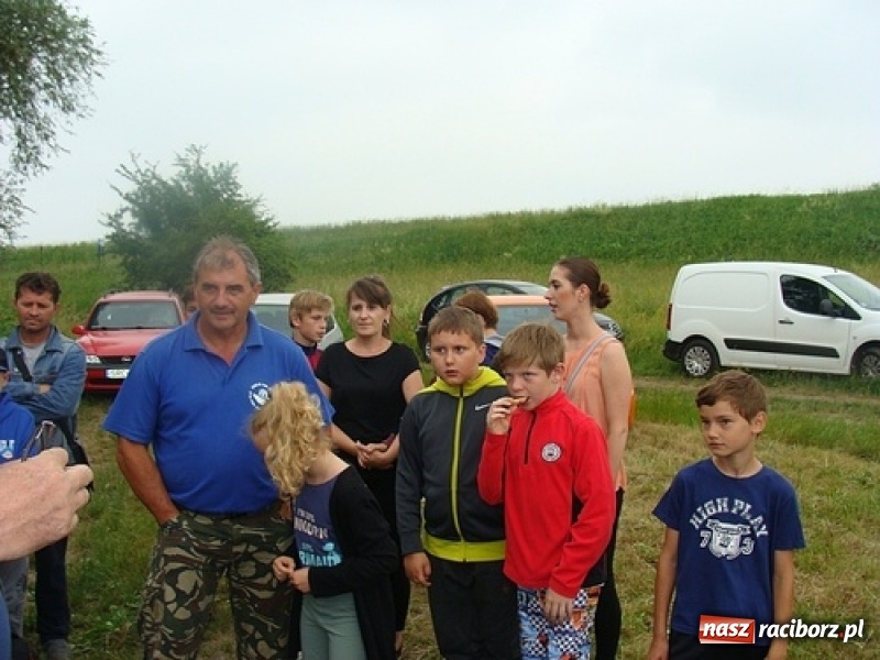 Zdjęcie w galerii na portalu naszraciborz.pl: Wędkarski Dzień Dziecka na łowisku Łęg wiadomości z regionu
