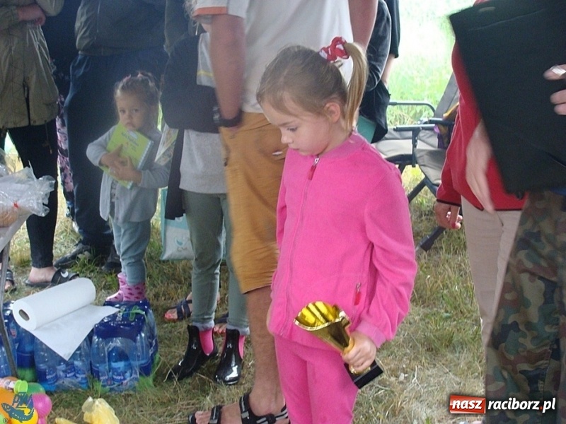 Zdjęcie w galerii na portalu naszraciborz.pl: Wędkarski Dzień Dziecka na łowisku Łęg wiadomości z regionu