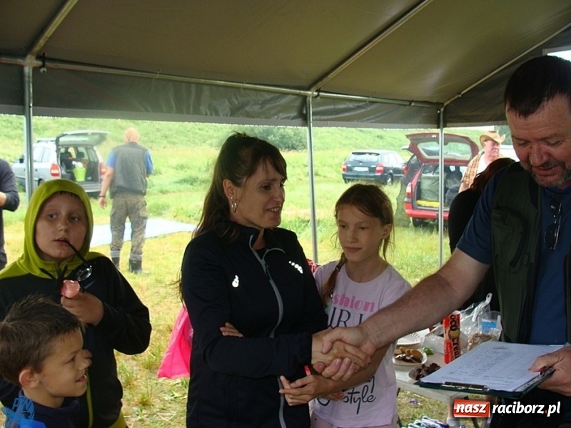 Zdjęcie w galerii na portalu naszraciborz.pl: Wędkarski Dzień Dziecka na łowisku Łęg wiadomości z regionu