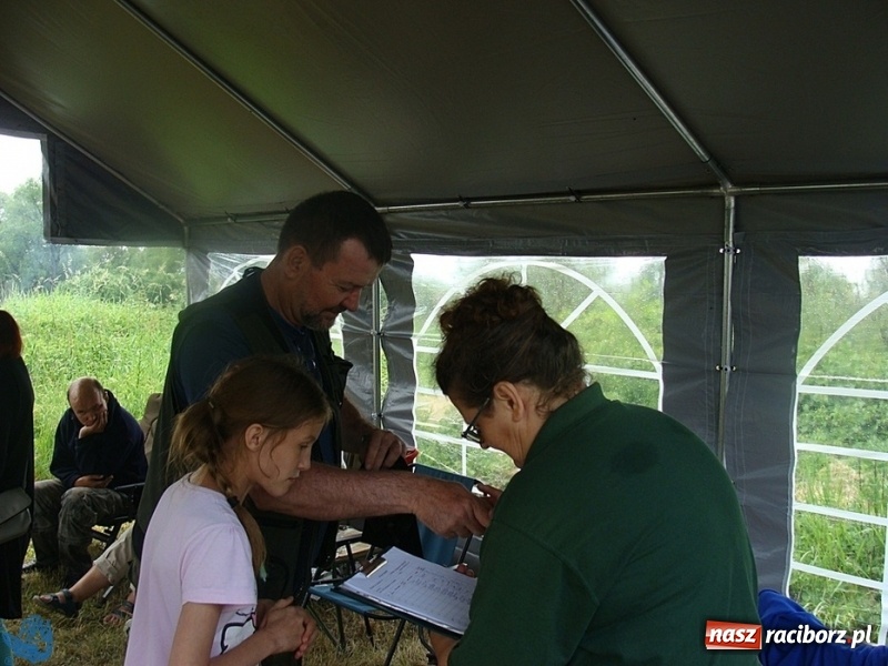Zdjęcie w galerii na portalu naszraciborz.pl: Wędkarski Dzień Dziecka na łowisku Łęg wiadomości z regionu