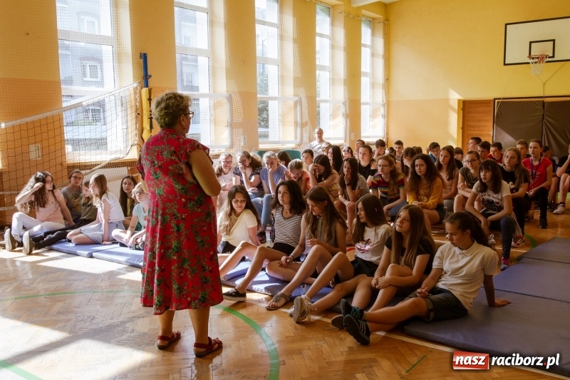 Zdjęcie w galerii na portalu naszraciborz.pl: Warsztaty profilaktyczne w raciborskiej Trzynastce wiadomości z regionu