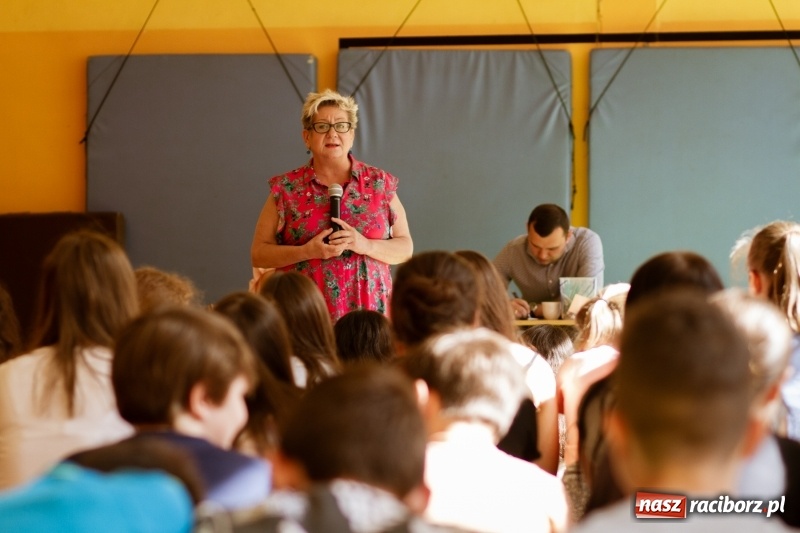 Zdjęcie w galerii na portalu naszraciborz.pl: Warsztaty profilaktyczne w raciborskiej Trzynastce wiadomości z regionu