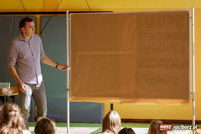 Zdjęcie w galerii na portalu naszraciborz.pl: Warsztaty profilaktyczne w raciborskiej Trzynastce wiadomości z regionu