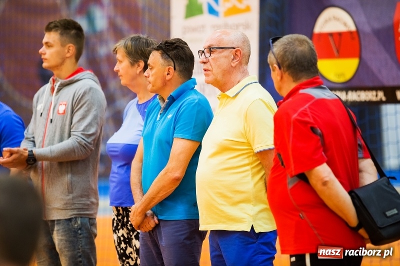 Zdjęcie w galerii na portalu naszraciborz.pl: Mały Memoriał Lekkoatletyczny im. Janusza Kusocińskiego w ZSOMS  wiadomości z regionu