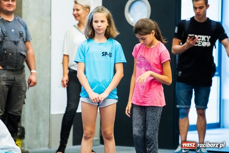 Zdjęcie w galerii na portalu naszraciborz.pl: Mały Memoriał Lekkoatletyczny im. Janusza Kusocińskiego w ZSOMS  wiadomości z regionu