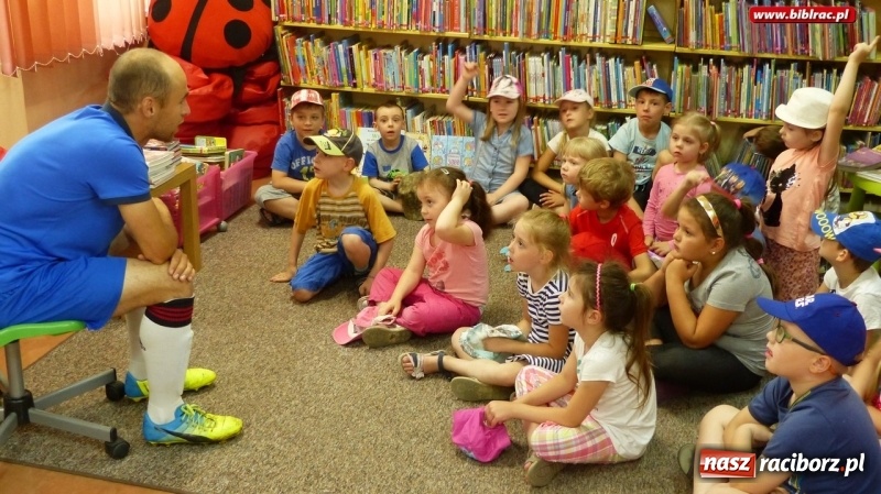 Zdjęcie w galerii na portalu naszraciborz.pl: Cała Polska Czyta Dzieciom. Raport z raciborskiej biblioteki wiadomości z regionu