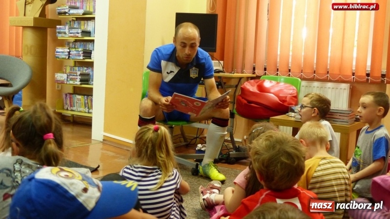 Zdjęcie w galerii na portalu naszraciborz.pl: Cała Polska Czyta Dzieciom. Raport z raciborskiej biblioteki wiadomości z regionu