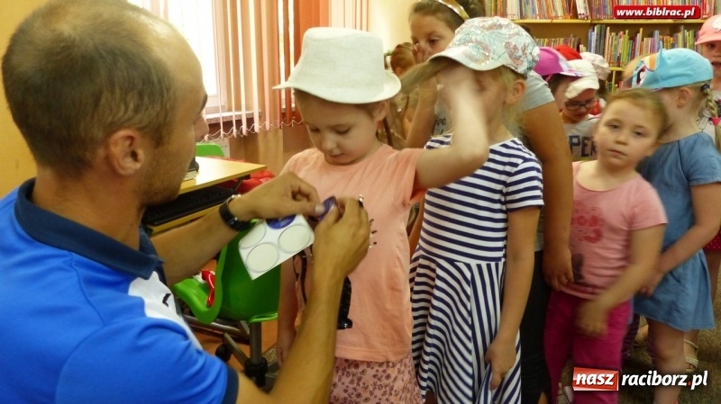 Zdjęcie w galerii na portalu naszraciborz.pl: Cała Polska Czyta Dzieciom. Raport z raciborskiej biblioteki wiadomości z regionu