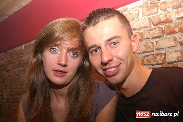 Zdjęcie w galerii na portalu naszraciborz.pl: Szalona noc w Ozonie wiadomości z regionu