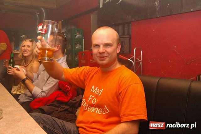 Zdjęcie w galerii na portalu naszraciborz.pl: Szalona noc w Ozonie wiadomości z regionu