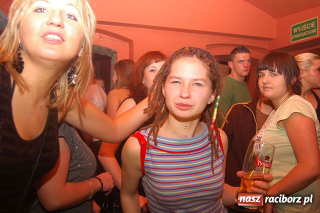 Zdjęcie w galerii na portalu naszraciborz.pl: Szalona noc w Ozonie wiadomości z regionu