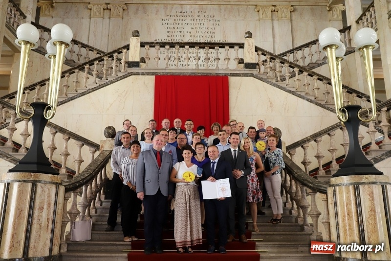 Zdjęcie w galerii na portalu naszraciborz.pl: Najbezpieczniejsze gospodarstwo w regionie. Srebro Witeczków z Bieńkowic  wiadomości z regionu